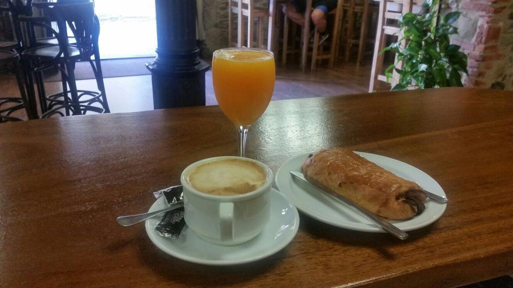 Hostal Virgen De La Encina Ponferrada Ngoại thất bức ảnh